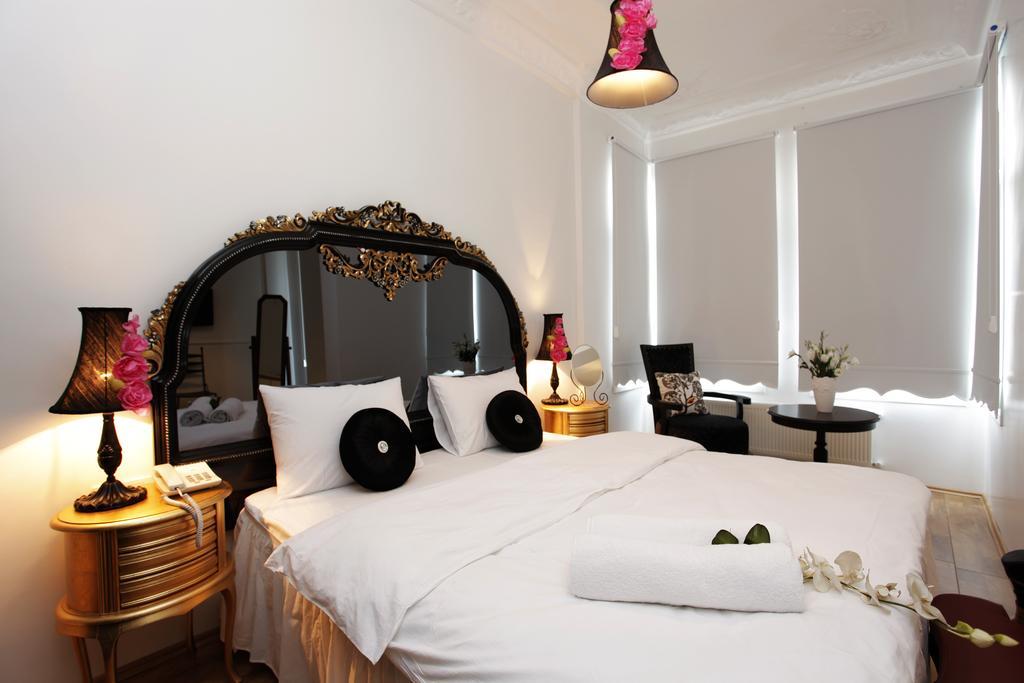 The White Swan Suites Beyoglu Стамбул Номер фото