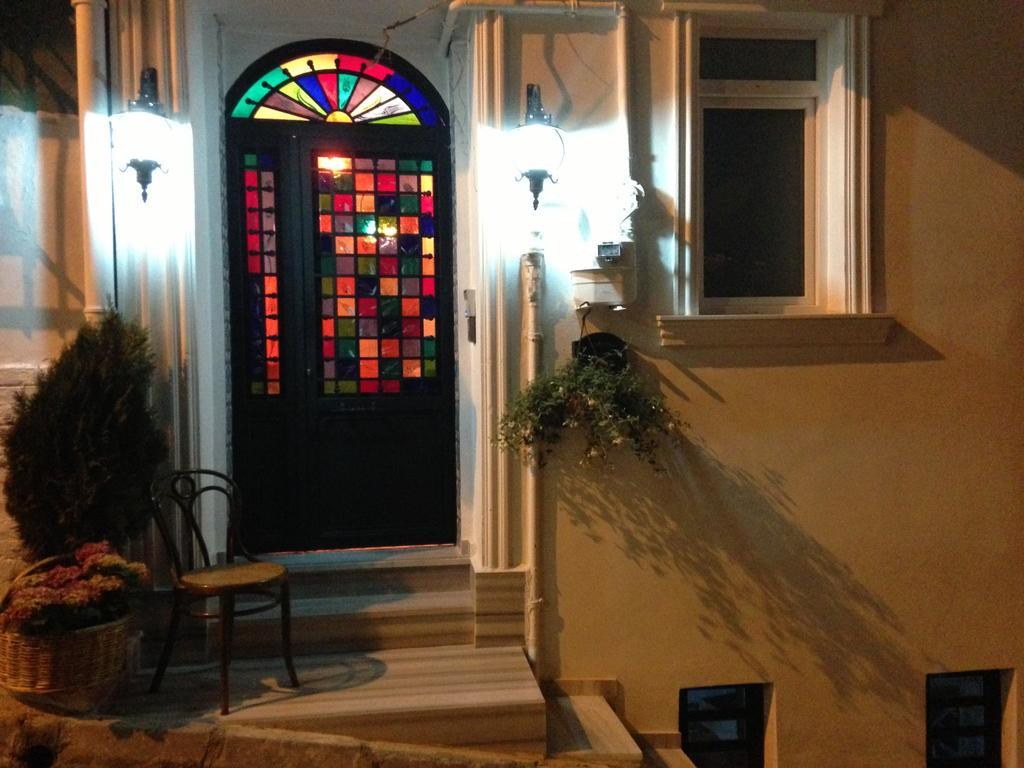 The White Swan Suites Beyoglu Стамбул Номер фото