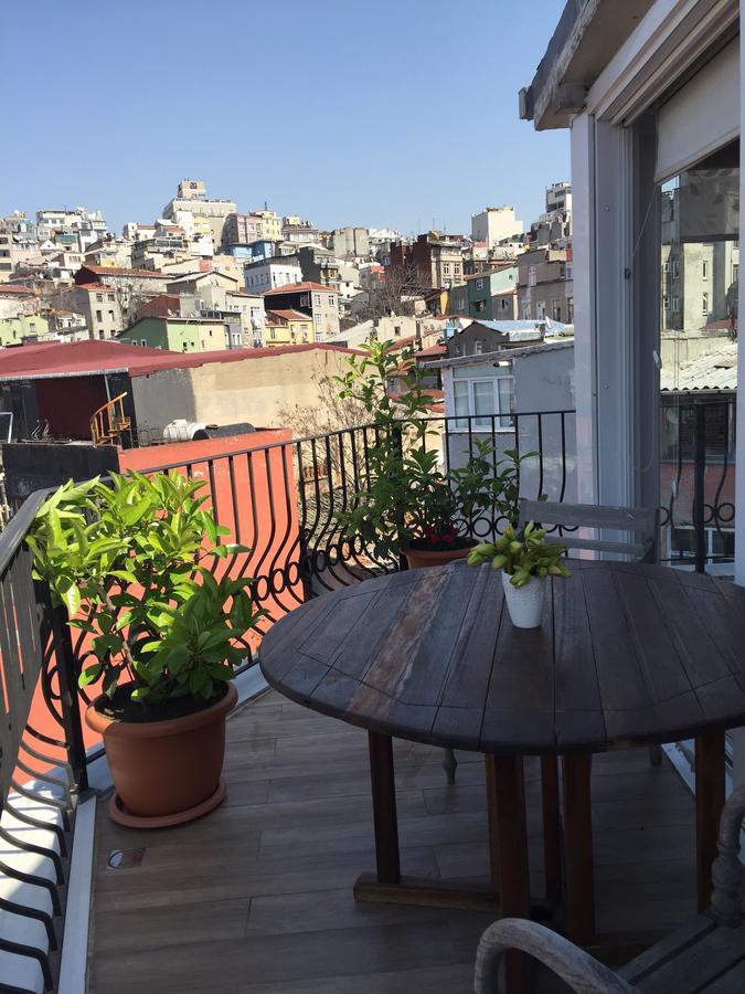 The White Swan Suites Beyoglu Стамбул Экстерьер фото